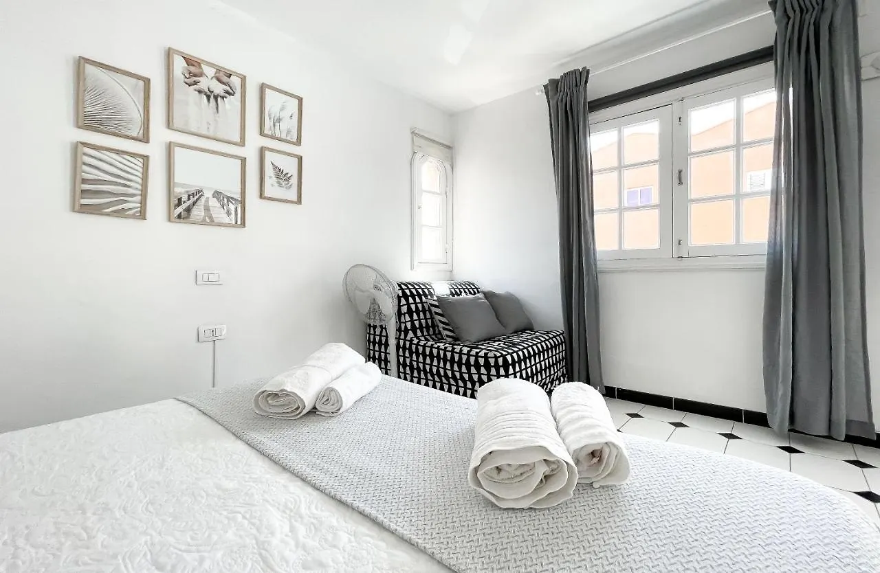 Central House Corralejo Apartman